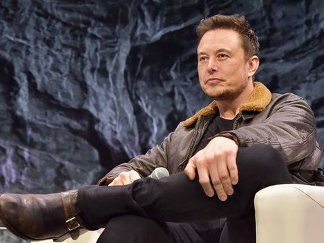 RIFAN FINANCINDO - CEO Tesla Prediksi Ekonomi China Akan Lebih Besar hingga 3 Kali Lipat dari AS