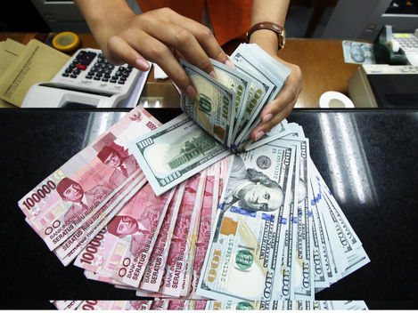 RIFAN FINANCINDO - Nilai Tukar Rupiah Terhadap Dolar Menguat