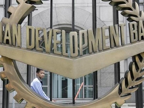 RIFAN FINANCINDO - Paket Bantuan 6,5 Miliar Dolar AS