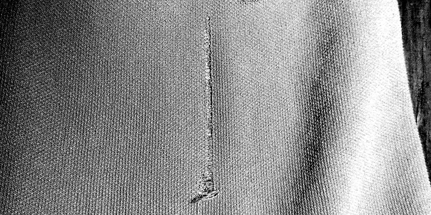 Avant : une longue maille filée sur un bas