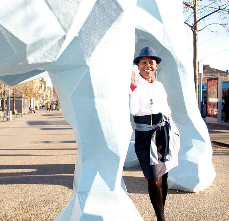 Cette semaine , je vous présente une jupe paper-bag que j'ai réalisé,c'est la jupe tindi dans le modèle 2