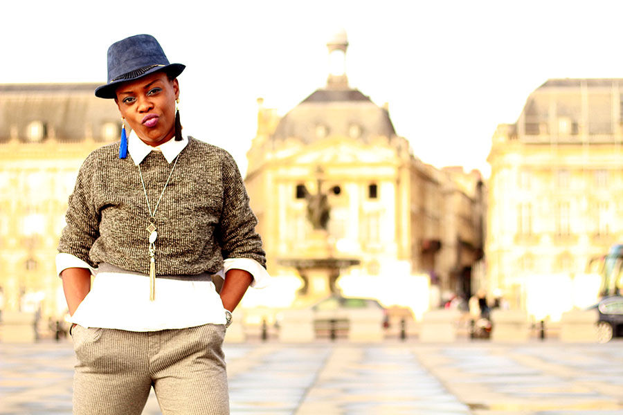 iamdianeniangoran, sur mon blog je présente ma tenue du jour avec le Style 2 à bordeaux place de la bourse.