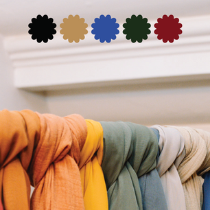 💎 Precious Hues: Jewel Tone Wedding Trends 2025💎