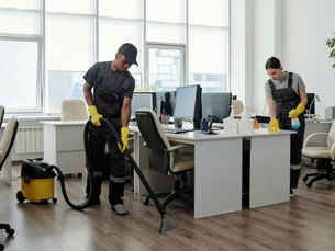 5 Newport Office Parks That Benefit from Regular Commercial Cleaning