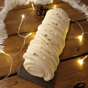 Bûche de Noël : Vanille, mangue et spéculoos