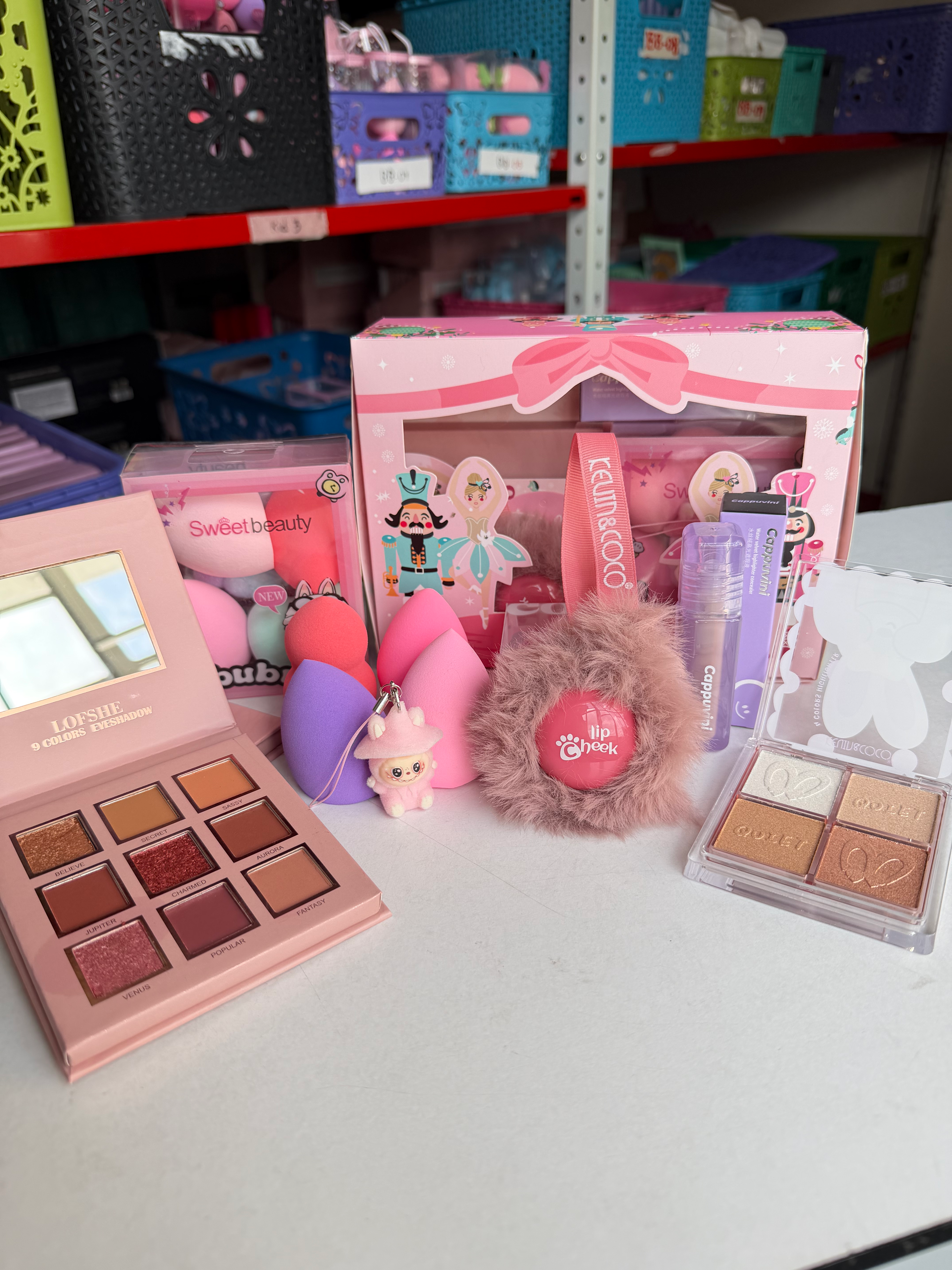 CAJA DE MAQUILLAJE LINDA NAVIDAD 