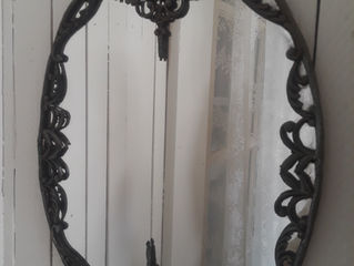 The mystery of mirrors adds to the mystery of love!