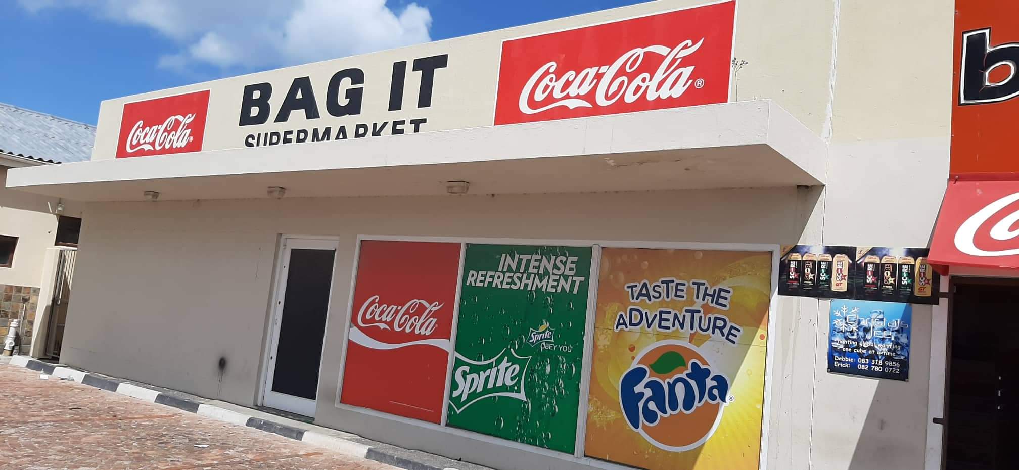Writer: BAG IT SUPERMARKET