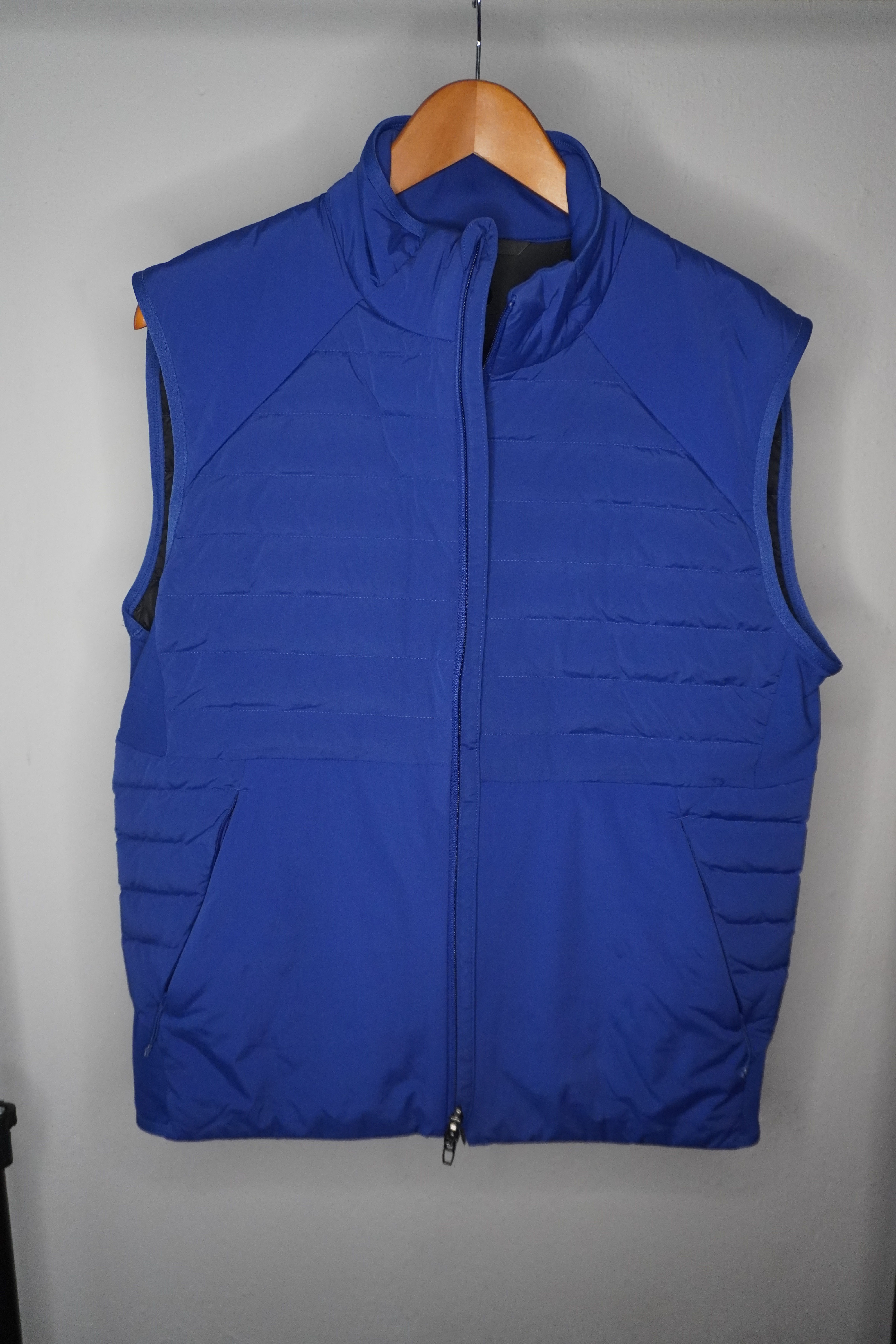 Lululemon Performance Puffer Vest - Electric Blue