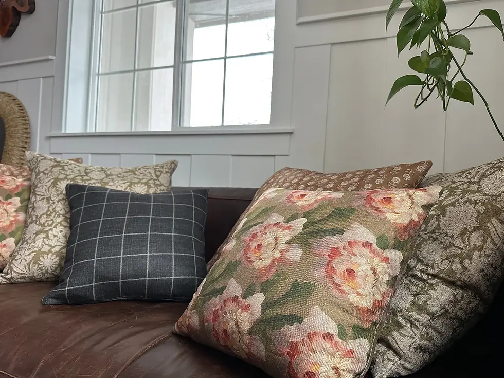 Thumbnail: Rowe Pillow Cover (22x22)
