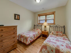 ChaletsOasis_Deer49_Fourth_Bedroom