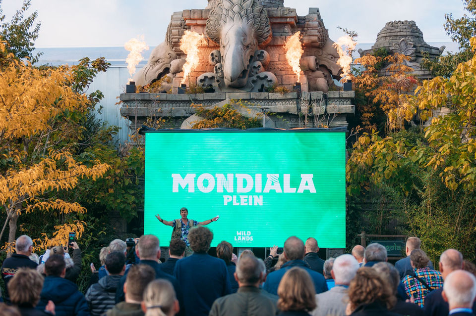 Entreeplein Wildlands Mondiala plein ontwerp architectuur