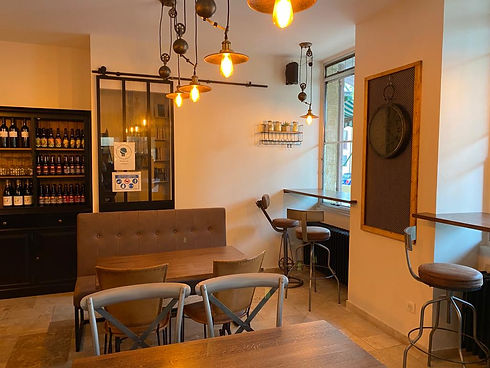 CafeDuMidiIntérieur.jpeg