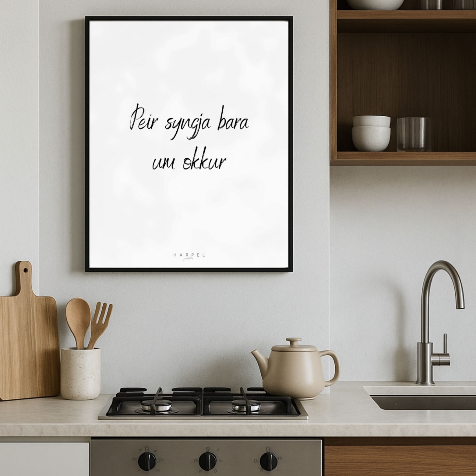 Þeir syngja bara um okkur