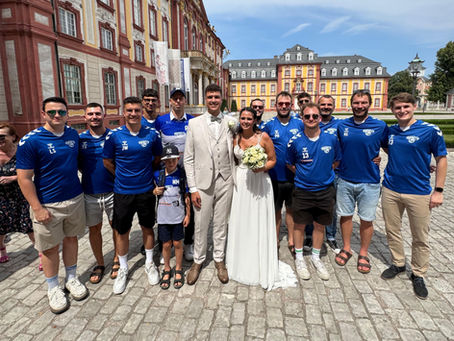 Doppeltes Hochzeitsgeläut bei der SG