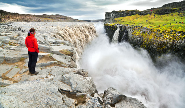 Chute d'eau en Islande.