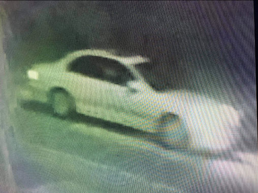 Police Searching for Hit and Run Suspects