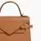 Miniature : Sac à main double rabat moyen modèle Le Tanneur Emilie en cuir grainé camel