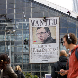 Total Energies, Patric Pouyanné, Greenwashing, Bloc Populaire, GreenPeace, Merve Bayram