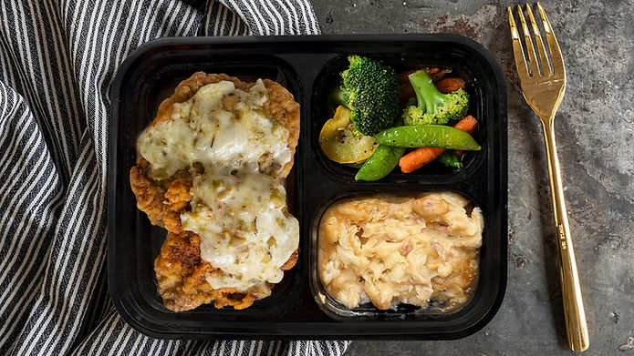 Pepper Jack Chicken TV Dinner w/Sonoma Medley Vegetables & Garlic Mashed Potatoes