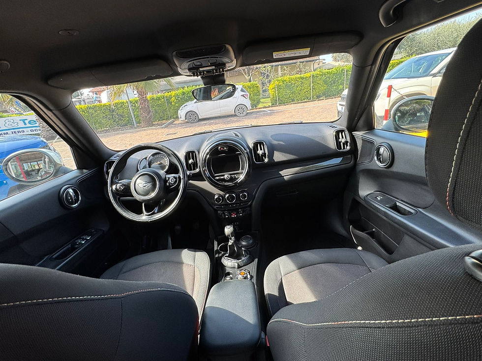 Miniatura: MINI COUTRYMAN 2.0 D