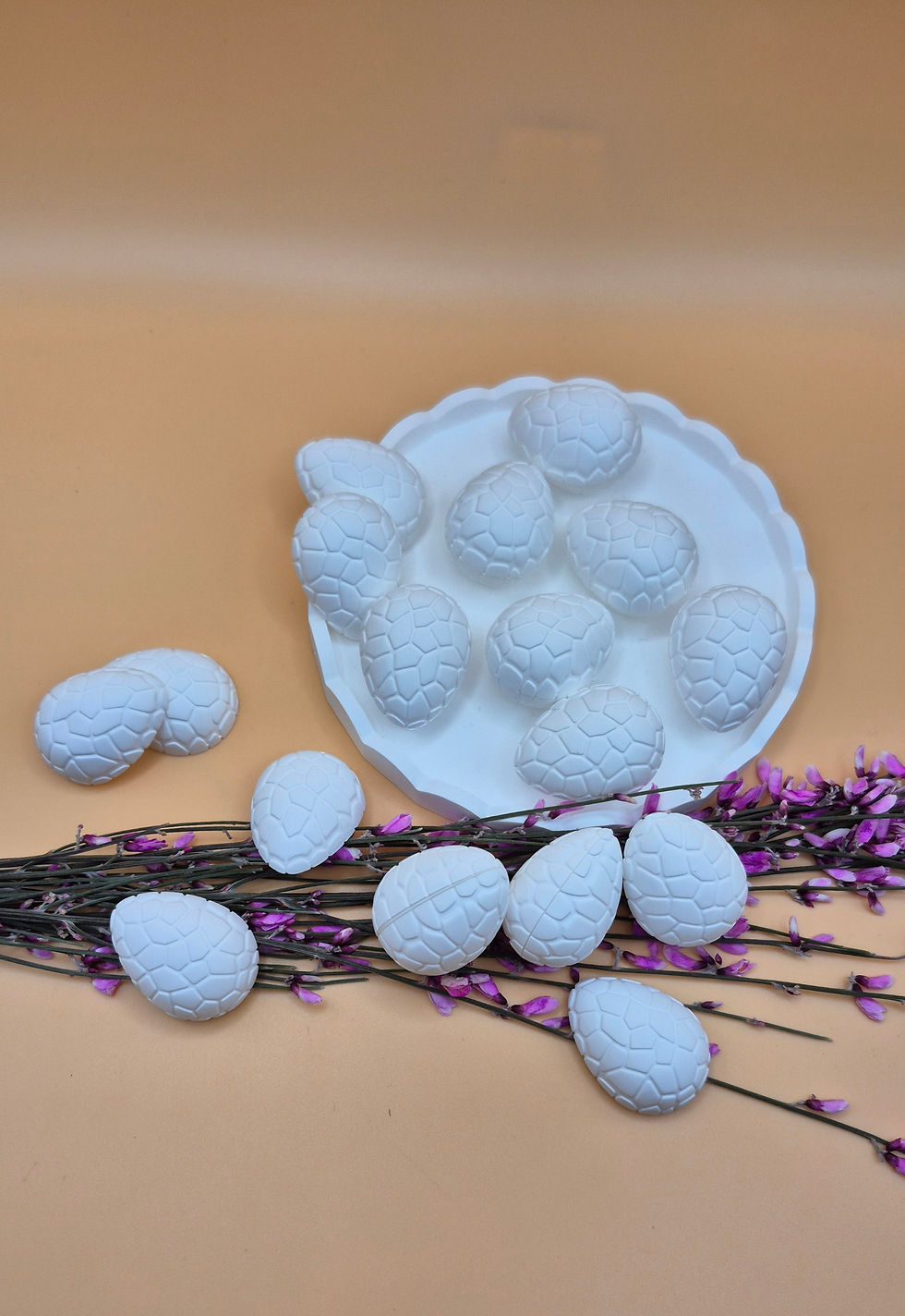 Ostereier aus Gips für Deko