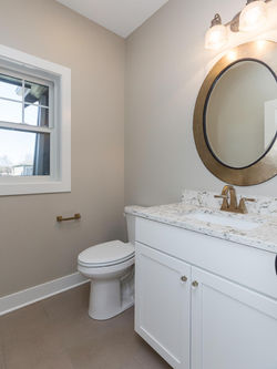 Custom Bathroom in Des Moines