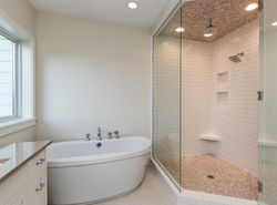 Custom Shower by Homebuilder
