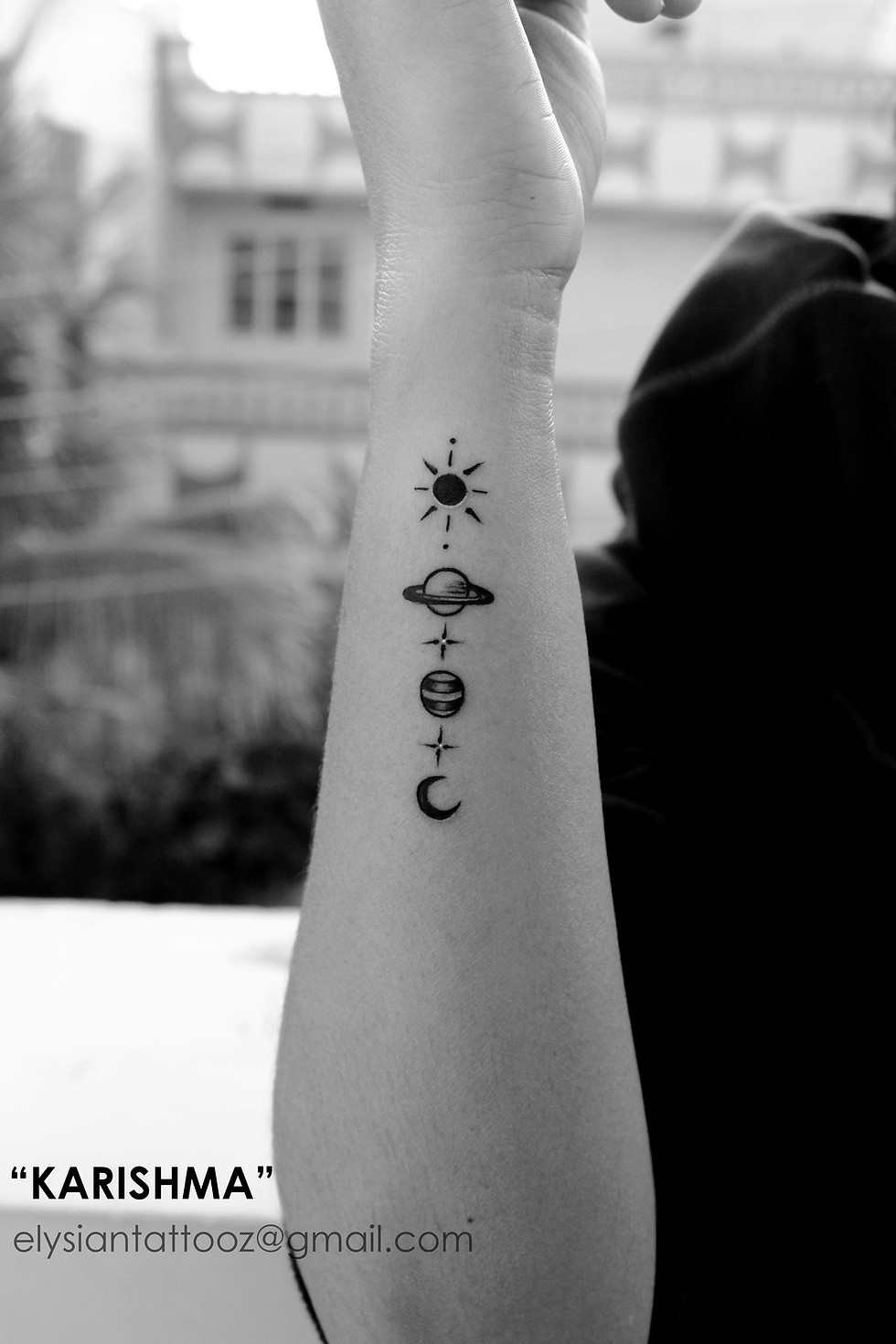 Thumbnail: Small tattoos