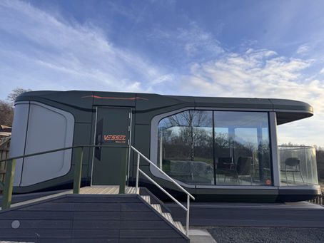 Luxury Romantic Stays at Eden in our Vessel Pod No1