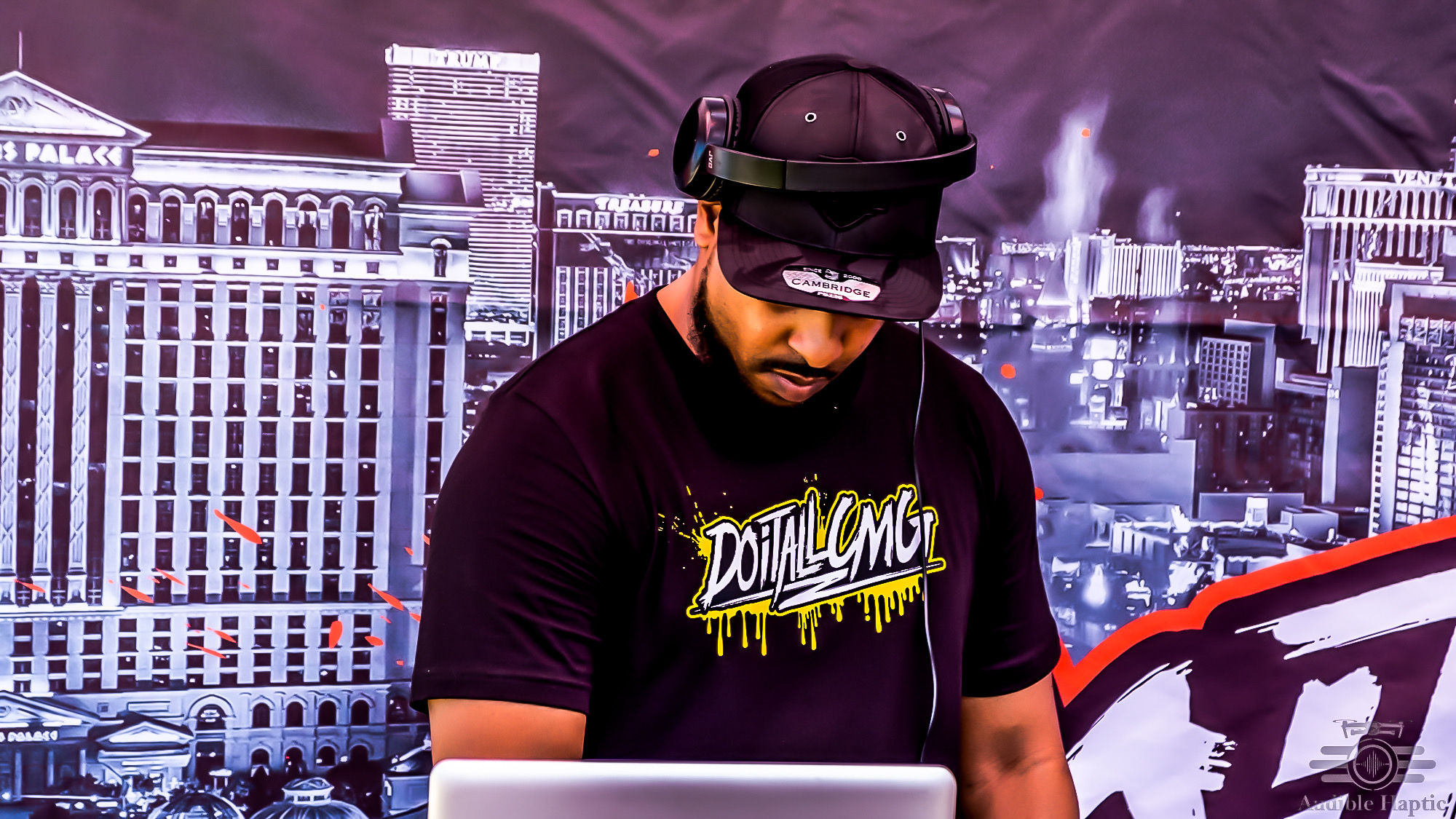 UNISEX DCMG T-Shirt - NEW DRIP LOGO - Black or White Shirt All Color Drip's