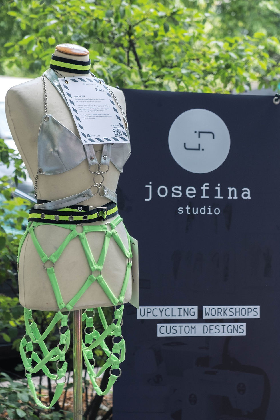 fashion upcycling kinky festival party outfit berlin