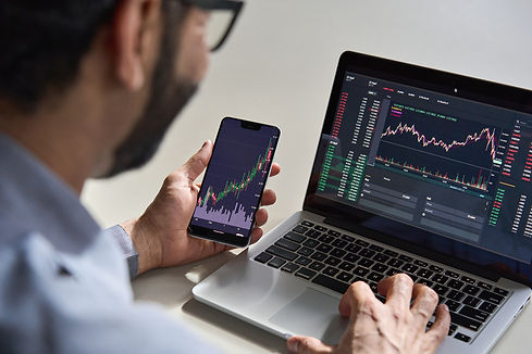 business-man-trader-investor-analyst-checking-trad-2021-09-02-14-46-48-utc.jpg