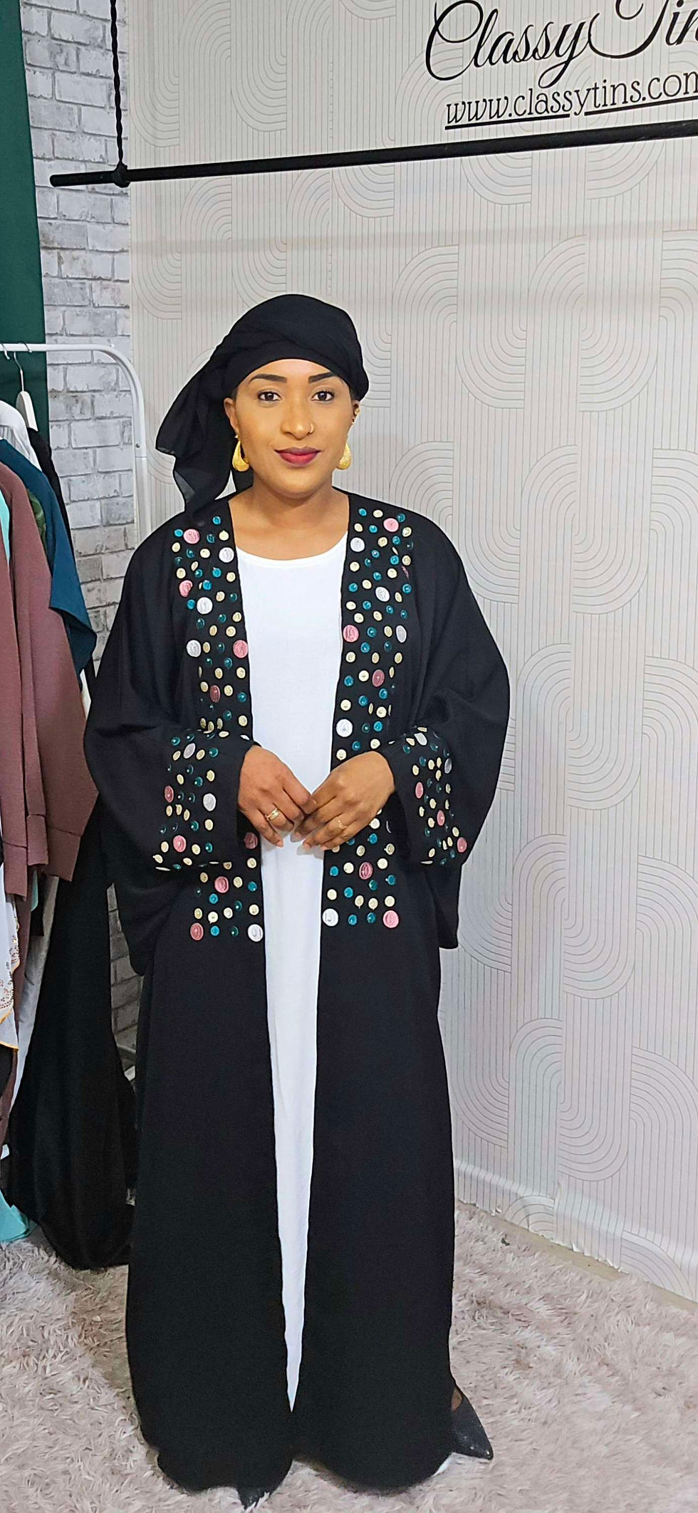 abaya noire brodée
