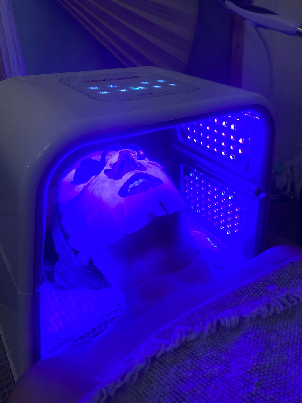 LED light therapy - blue