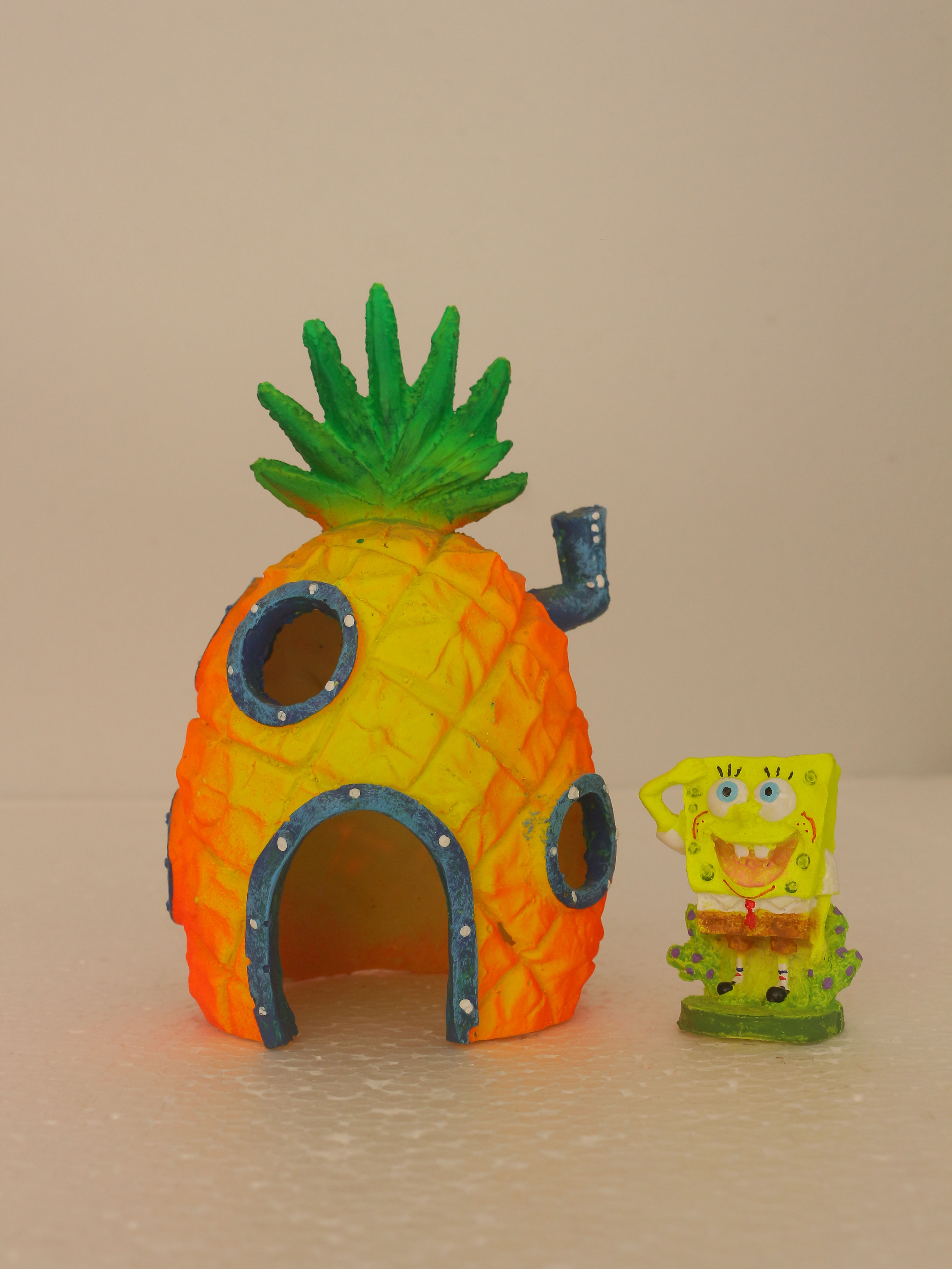Bob esponja y casa
