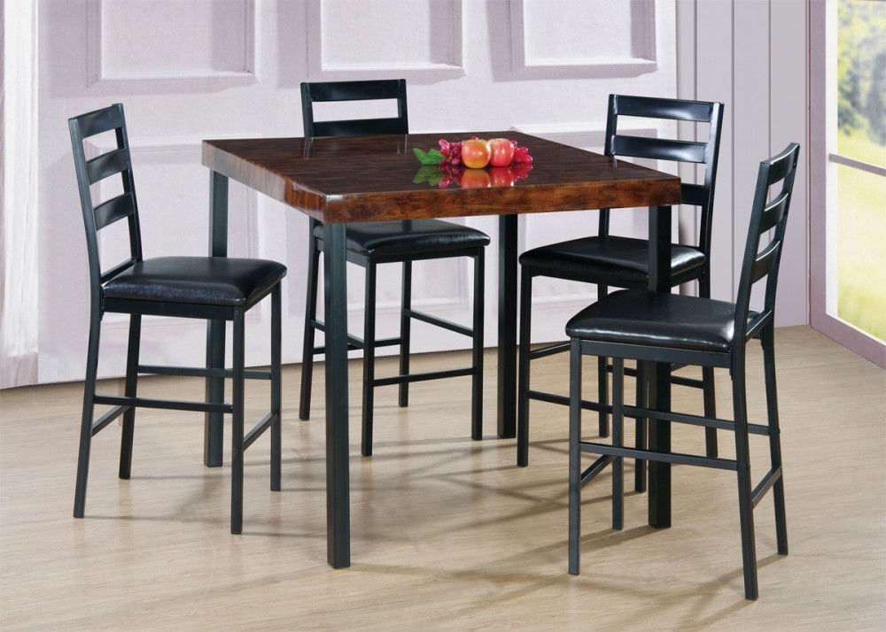 TABLE & PUB CHAIRS