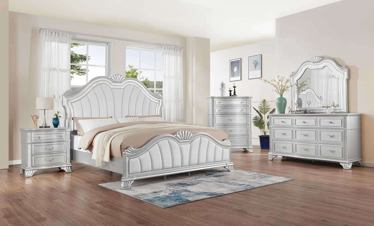 Q Bedroom Set