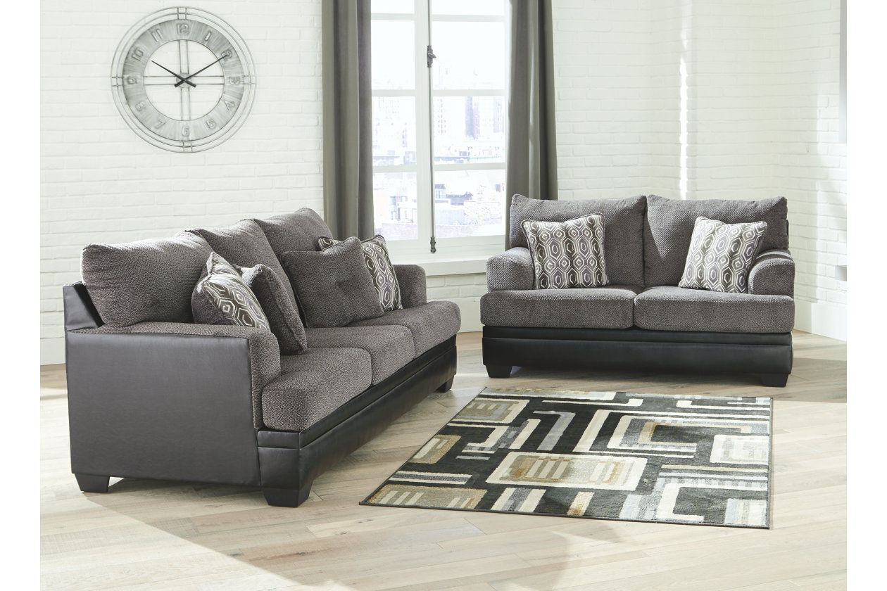 Millingar Sofa & Loveseat