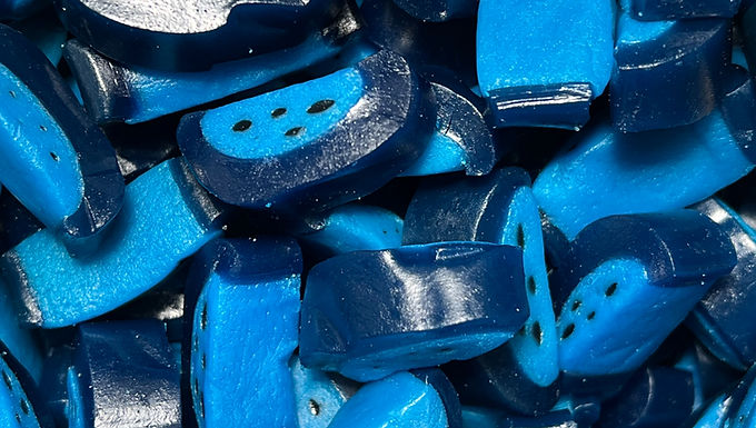 Blue Raspberry Liquorice Slices
