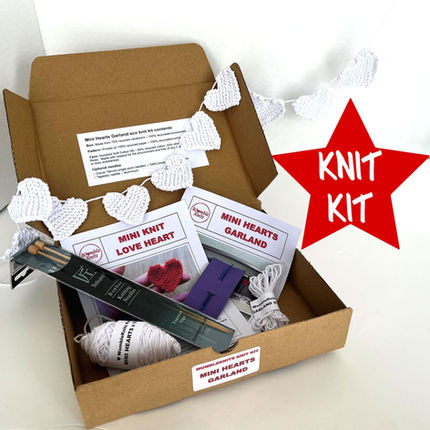 White mini hearts garland knit kit in a box