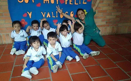 3.4 HORARIOS Y UNIFORMES AAAA.jpg