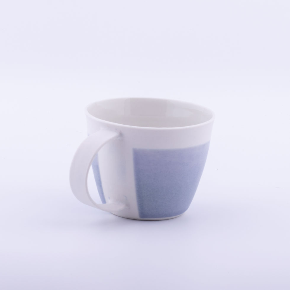 Miniatura: Grande tasse en porcelaine