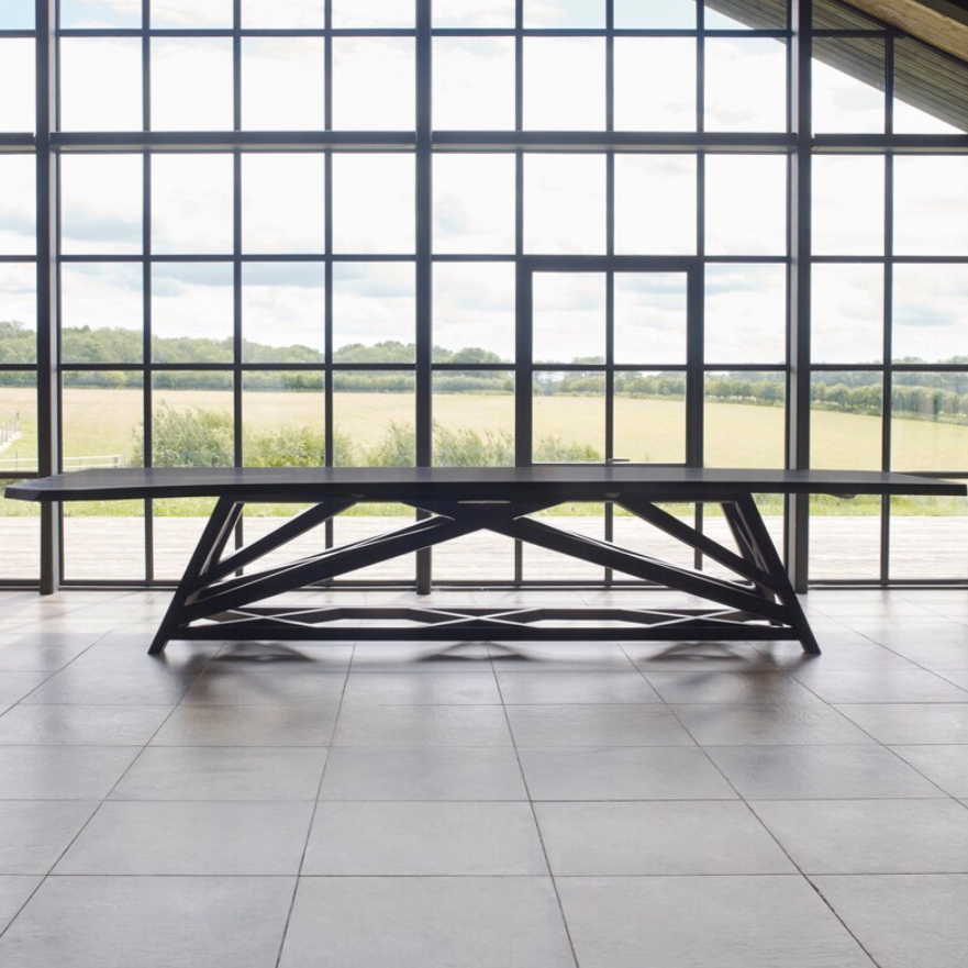 Miniatura: Large Oak Banquet Table