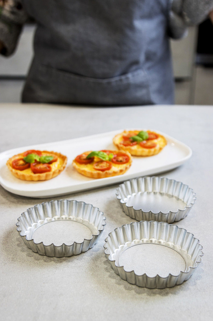 Miniatyrbild: Loose Base Tart Tins - Set of Six 10cm