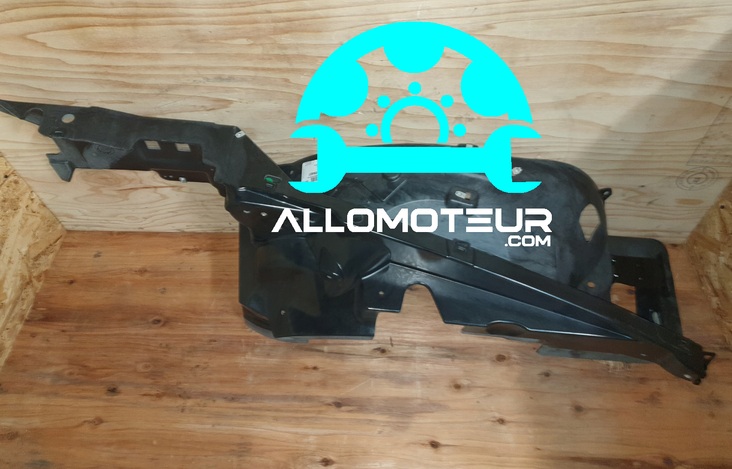 Passage de roue avant gauche Chevrolet Corvette C7 23406405