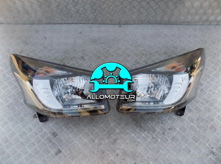 Miniatura: Face avant complète Renault Trafic III