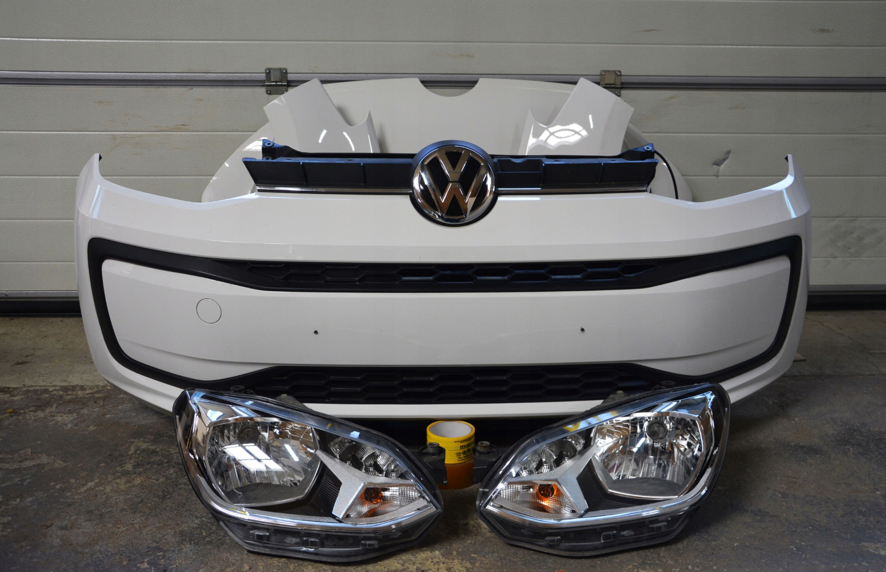 Face avant complète VOLKSWAGEN UP!