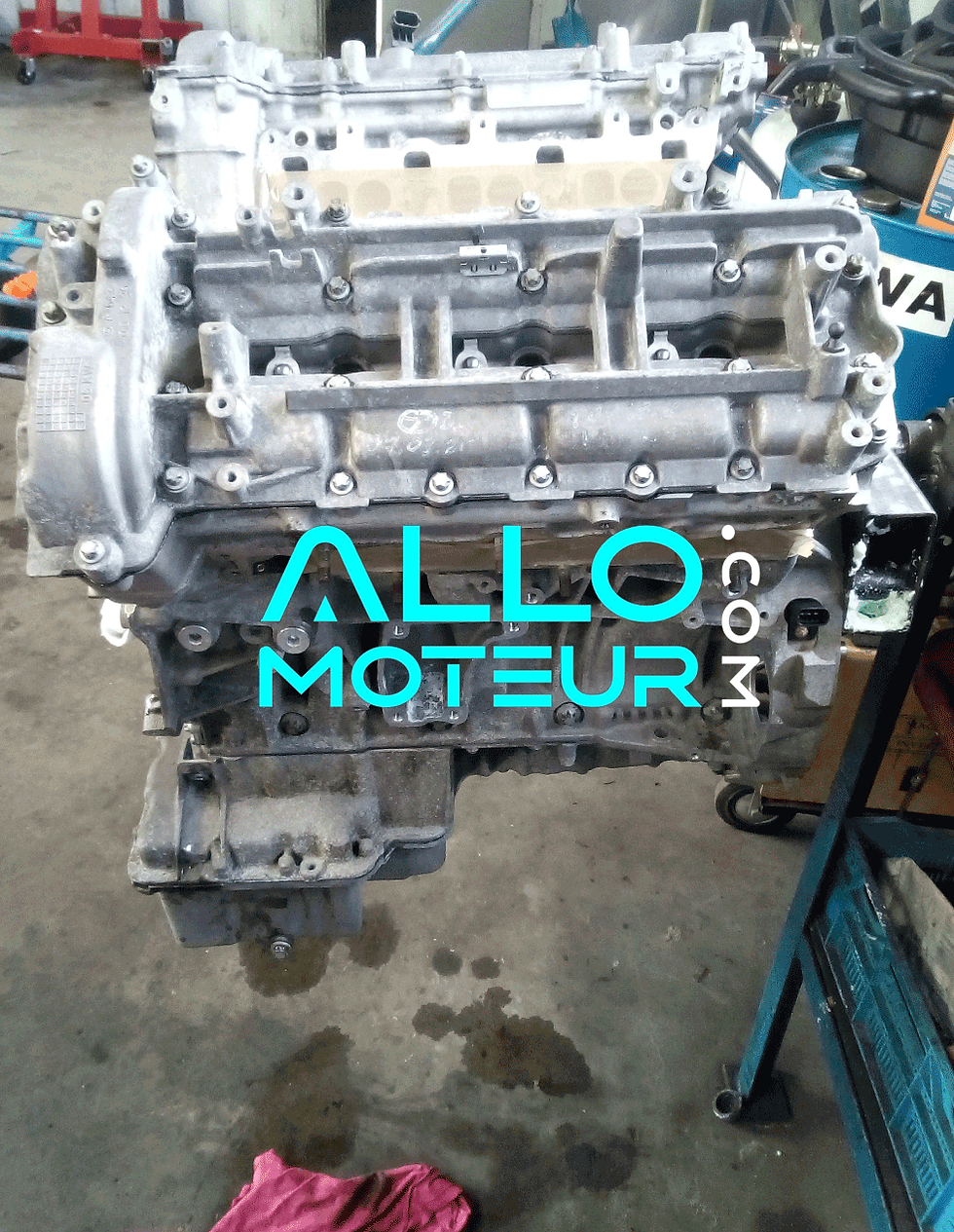 Bloc moteur nu culasse MERCEDES VITO 3.0 V6 642890