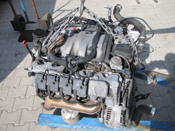 Thumbnail: Moteur complet Mercedes-Benz Classe E (Type W211 ) 5.5 V8 113967